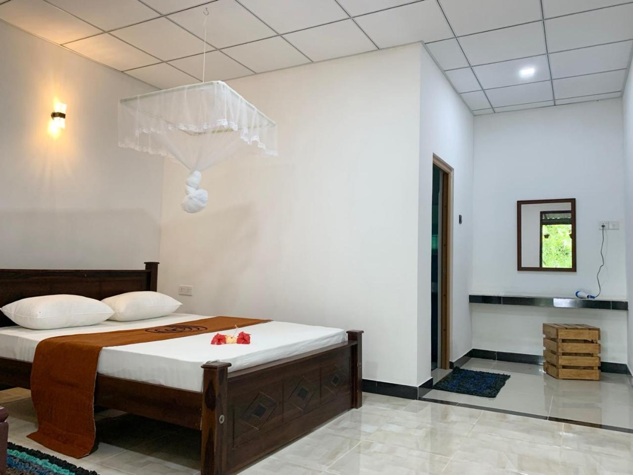 Manju Homestay Sigiriya Luaran gambar