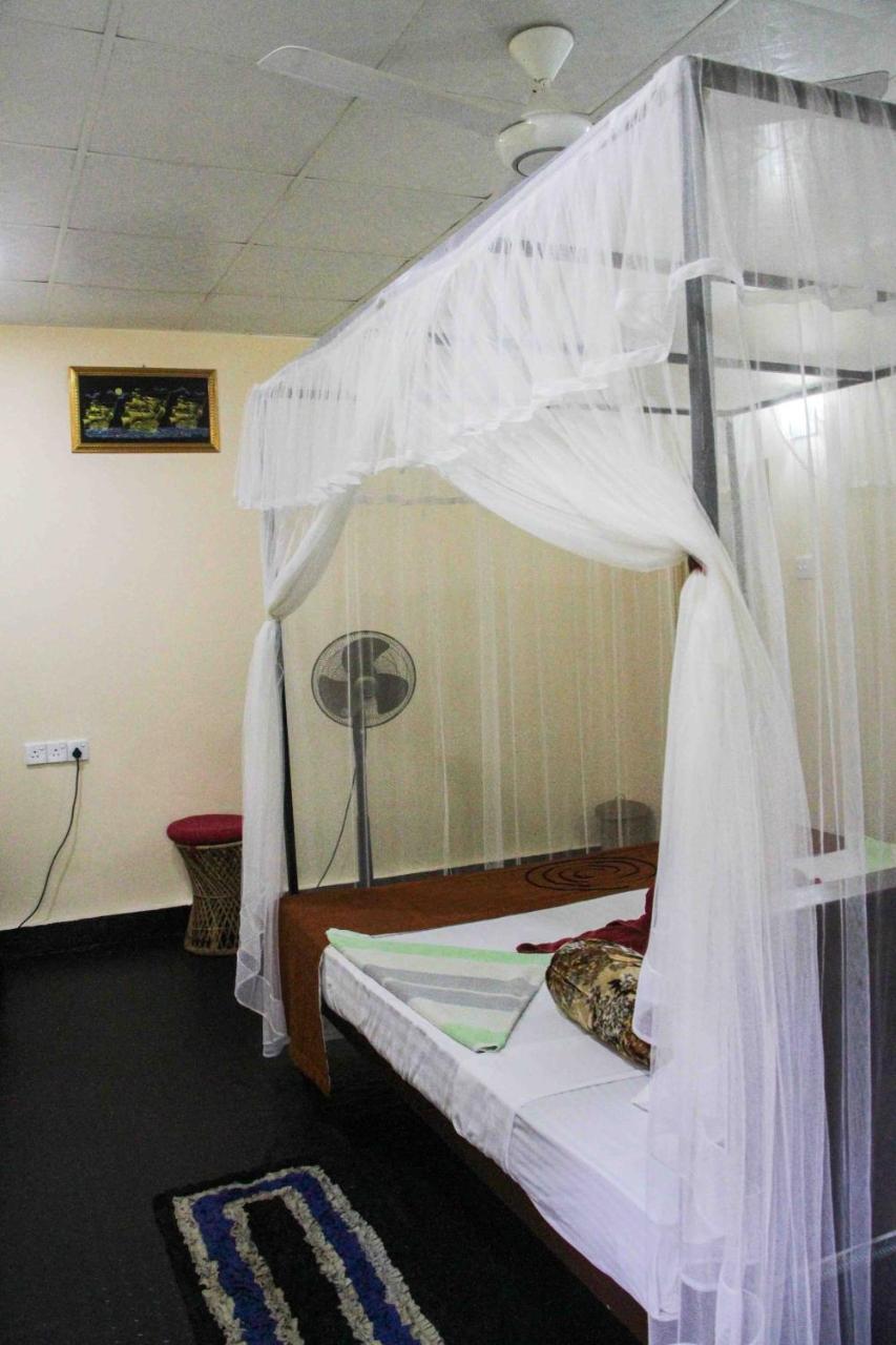 Manju Homestay Sigiriya Luaran gambar