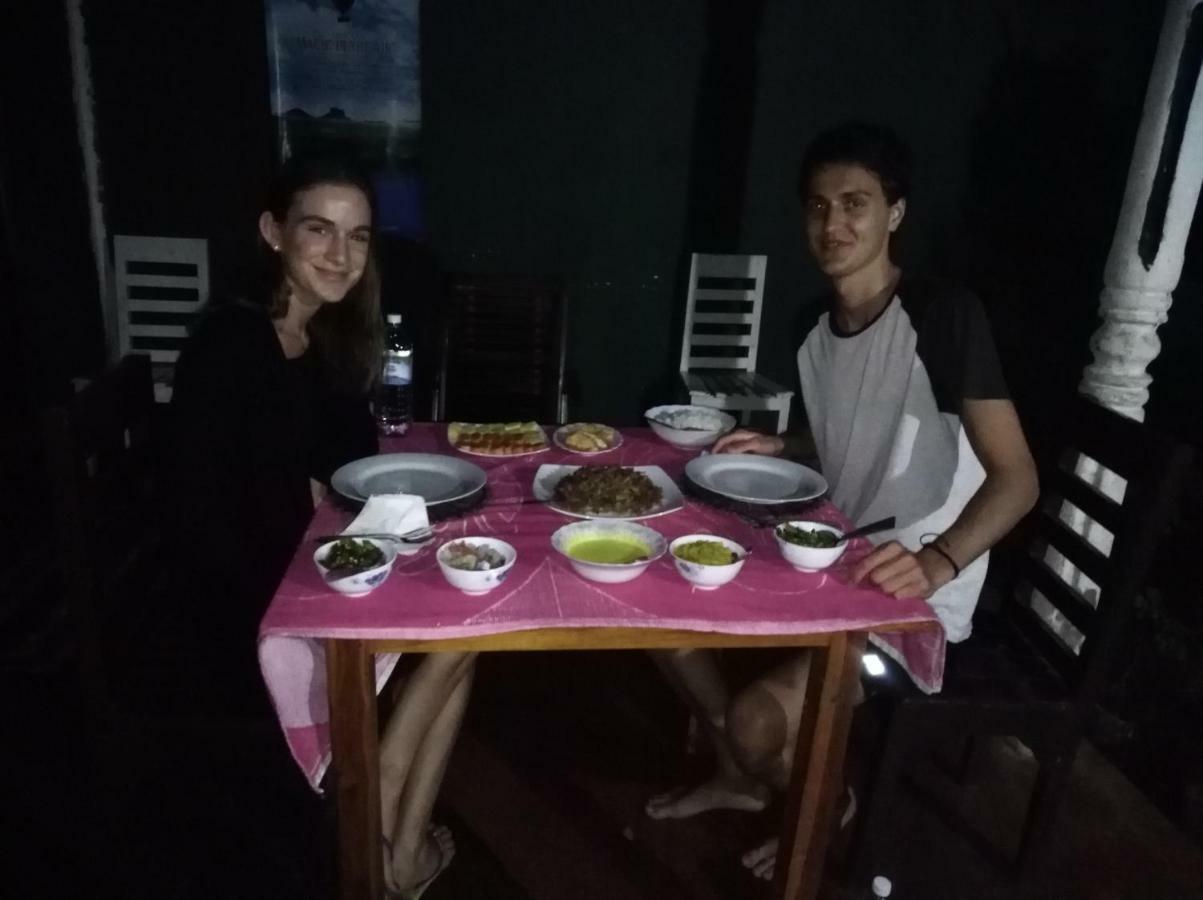Manju Homestay Sigiriya Luaran gambar
